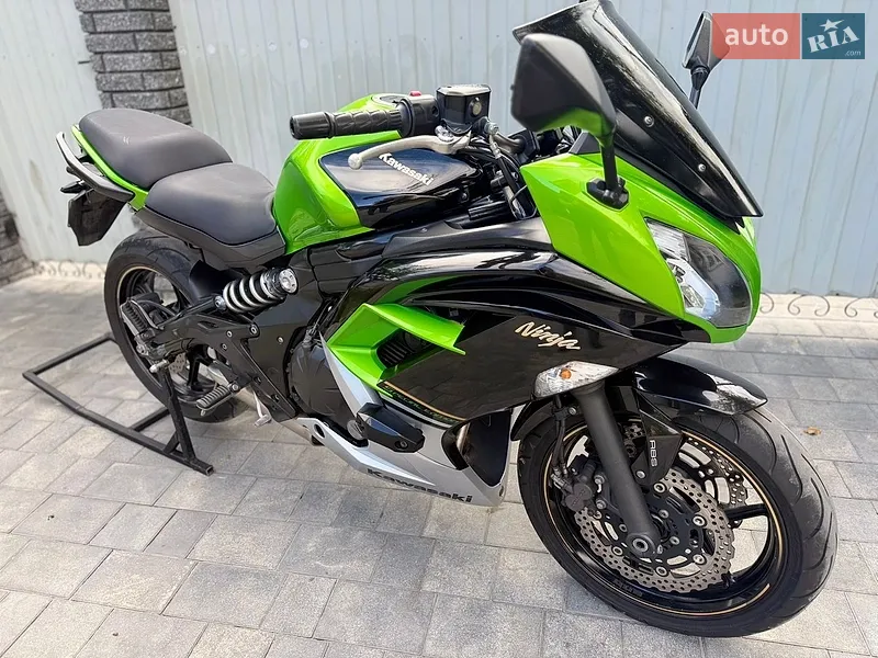 Kawasaki Ninja 400 2014