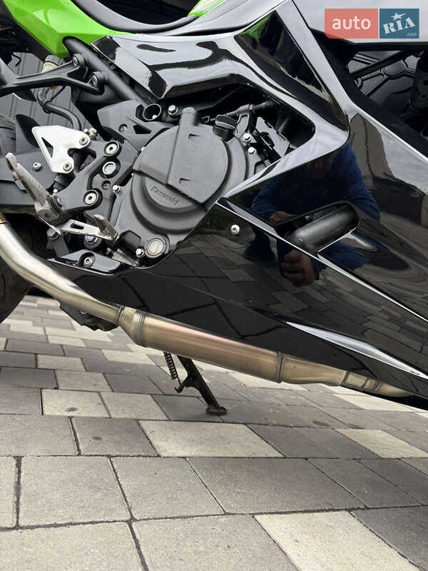 Спортбайк Kawasaki Ninja 400R 2019 в Новомосковске фото 11 Спортбайк Kawasaki Ninja 400R 2019 в Новомосковске