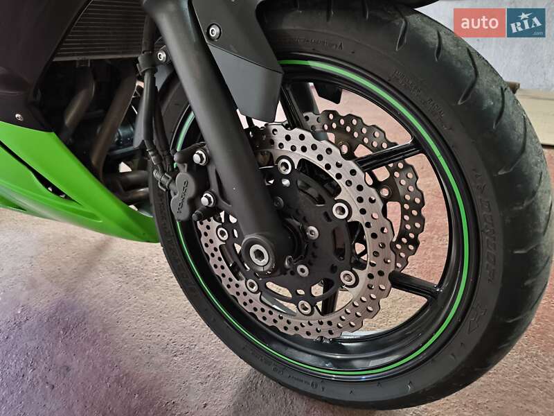 Спортбайк Kawasaki Ninja 400R 2012 в Бершади фото 8 Спортбайк Kawasaki Ninja 400R 2012 в Бершади