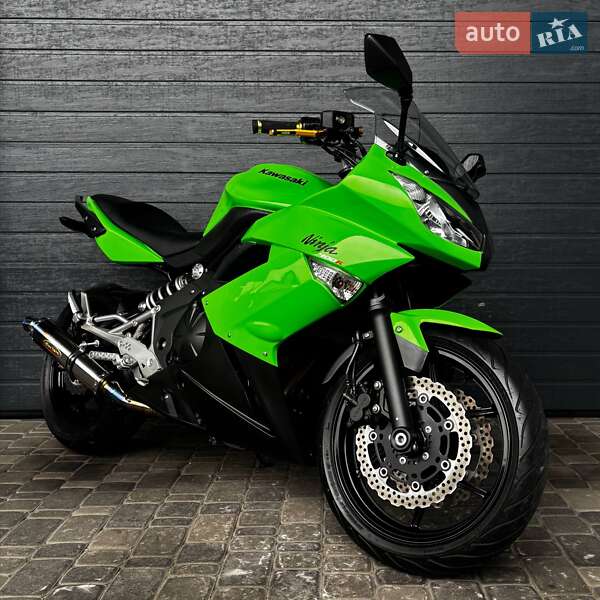 Kawasaki Ninja 400R 2010