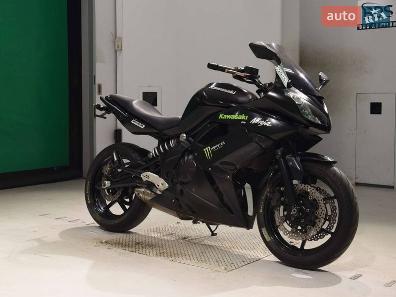 Kawasaki Ninja 400R 2014
