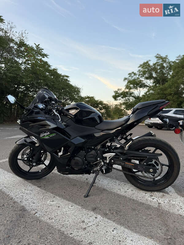 Спортбайк Kawasaki Ninja 500 2024 в Одессе