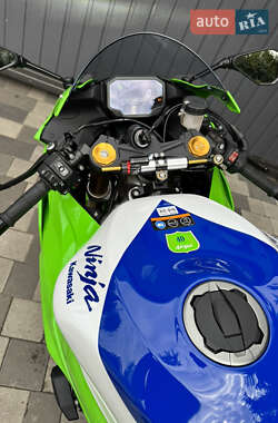 Спортбайк Kawasaki Ninja 600 ZX-6R 2024 в 