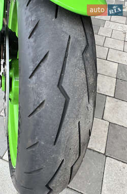 Спортбайк Kawasaki Ninja 600 ZX-6R 2024 в 