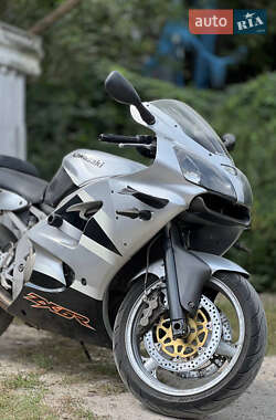 Спортбайк Kawasaki Ninja 600 ZX-6R 2001 в Виннице