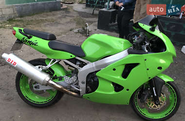 Спортбайк Kawasaki Ninja 600 ZX-6R 1998 в 