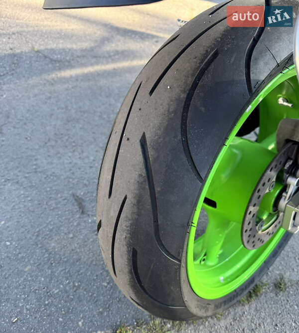 Спортбайк Kawasaki Ninja 636 ZX-6R 2002 в Кременчуге