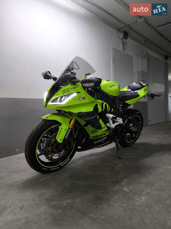 Спортбайк Kawasaki Ninja 636 ZX-6R 2015 в Киеве