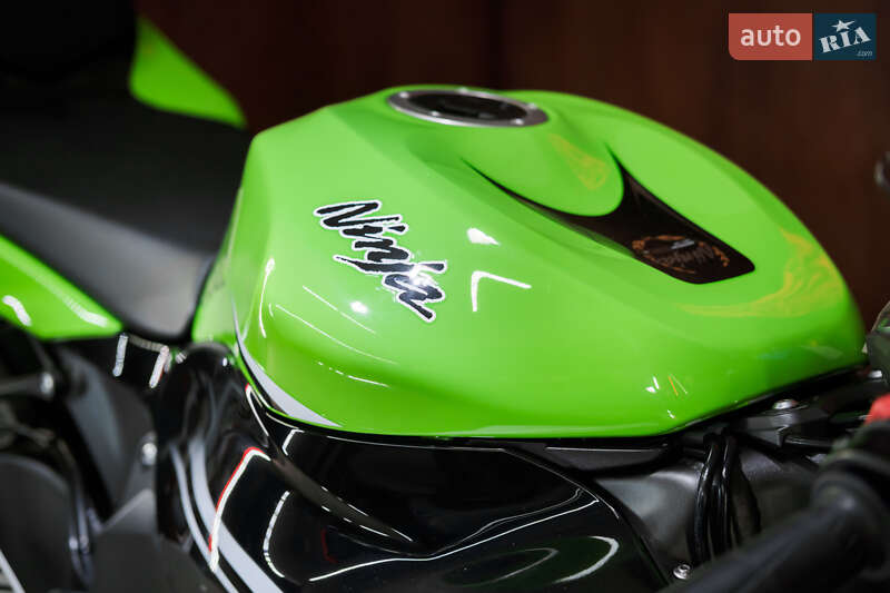 Мотоцикл Спорт-туризм Kawasaki Ninja 636 ZX-6R 2015 в Днепре фото 7 Мотоцикл Спорт-туризм Kawasaki Ninja 636 ZX-6R 2015 в Днепре
