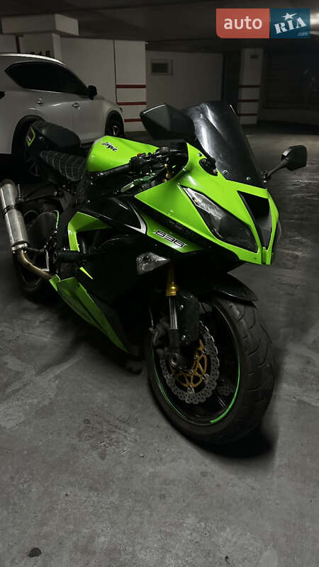 Спортбайк Kawasaki Ninja 636 ZX-6R 2014 в Одессе