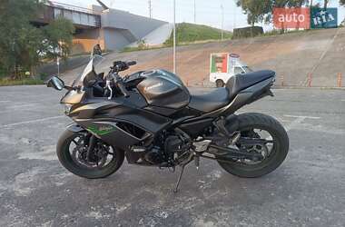 Мотоцикл Спорт-туризм Kawasaki Ninja 650 2023 в 
