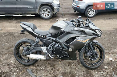 Спортбайк Kawasaki Ninja 650 2023 в Киеве