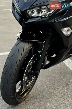 Спортбайк Kawasaki Ninja 650R 2019 в 