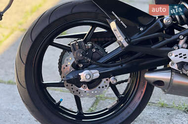 Спортбайк Kawasaki Ninja 650R 2011 в 
