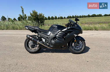 Мотоцикл Спорт-туризм Kawasaki Ninja ZX-14R 2015 в 
