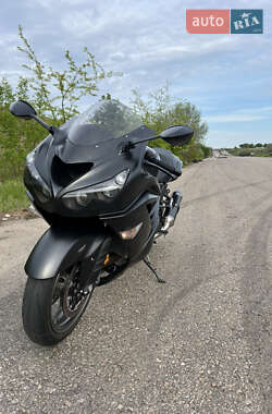 Мотоцикл Спорт-туризм Kawasaki Ninja ZX-14R 2015 в 