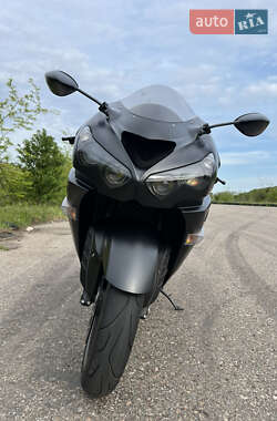 Мотоцикл Спорт-туризм Kawasaki Ninja ZX-14R 2015 в 