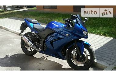 Спортбайк Kawasaki Ninja 2009 в Львове