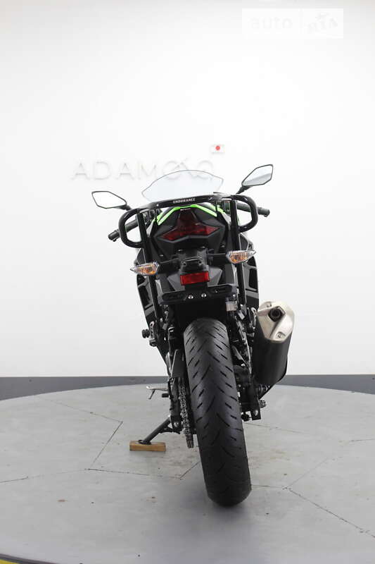 Спортбайк Kawasaki Ninja 2021 в Гнівані