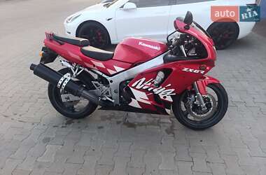 Спортбайк Kawasaki Ninja 1997 в 