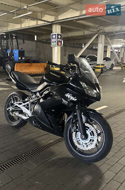 Спортбайк Kawasaki Ninja 2011 в Киеве
