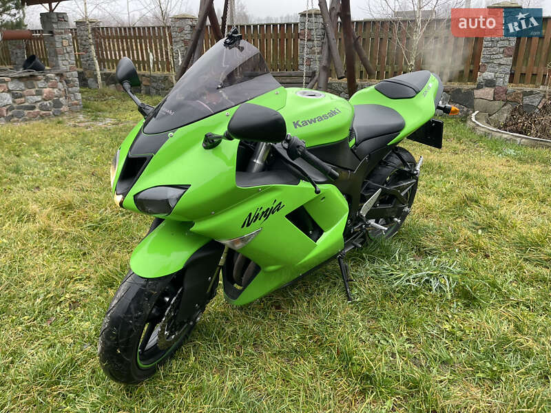 Спортбайк Kawasaki Ninja 2007 в Житомире