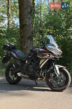 Мотоцикл Спорт-туризм Kawasaki Versys 650 2022 в Києві