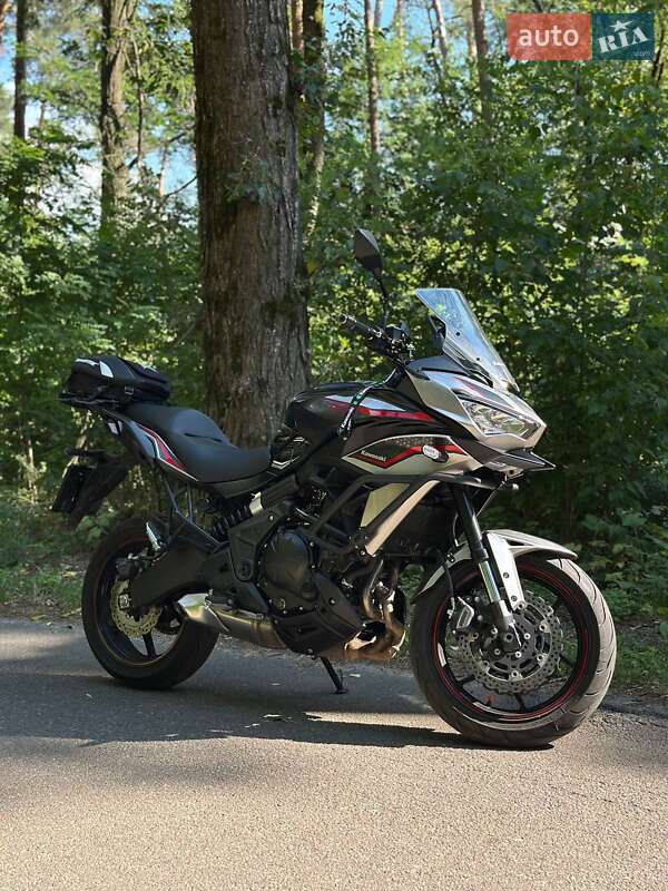 Мотоцикл Спорт-туризм Kawasaki Versys 650 2022 в Киеве