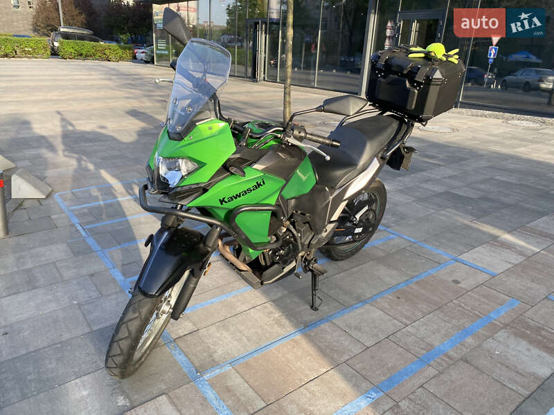 Мотоцикл Багатоцільовий (All-round) Kawasaki Versys 2017 в Києві фото 3 Мотоцикл Багатоцільовий (All-round) Kawasaki Versys 2017 в Києві
