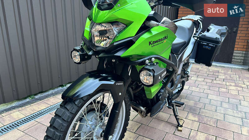 Мотоцикл Многоцелевой (All-round) Kawasaki Versys 2017 в Виннице