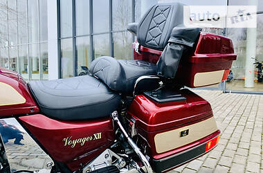 Мотоцикл Туризм Kawasaki Voyager 2001 в Ровно