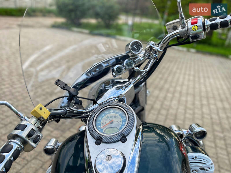Мотоцикл Чоппер Kawasaki Vulcan 2004 в Харкові