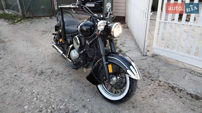 Мотоцикл Круизер Kawasaki Vulcan 2000 в Збараже