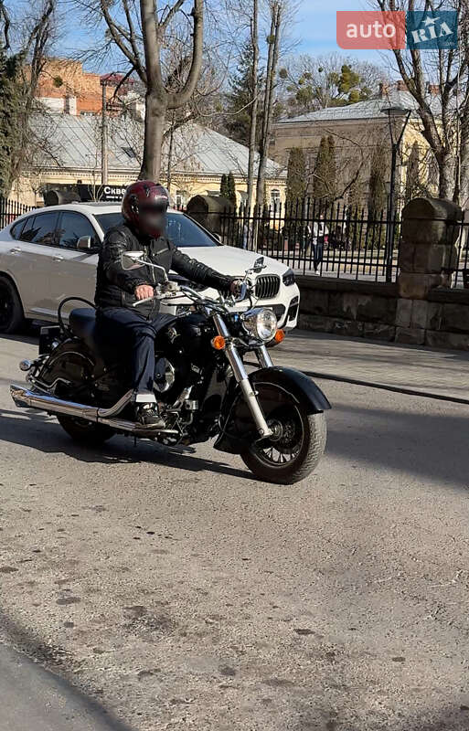 Мотоцикл Круізер Kawasaki Vulcan 2004 в Чернівцях
