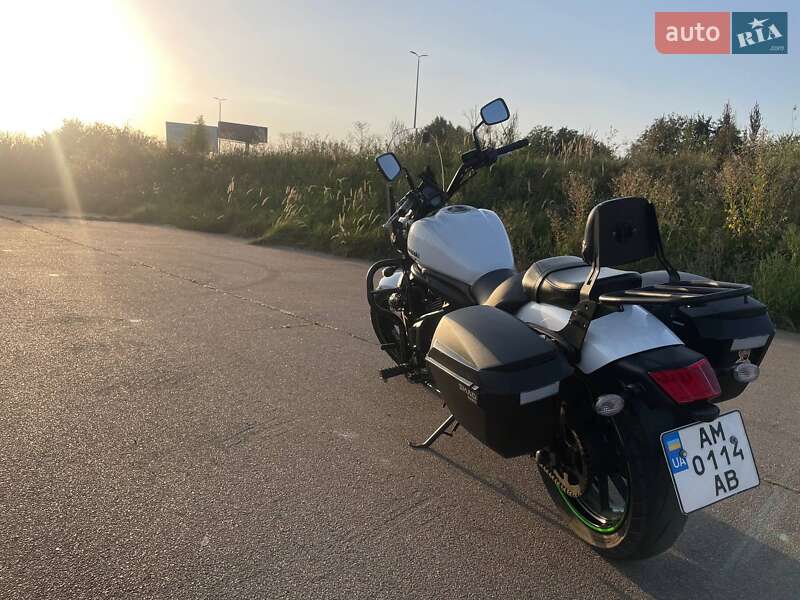 Kawasaki Vulcan 2015