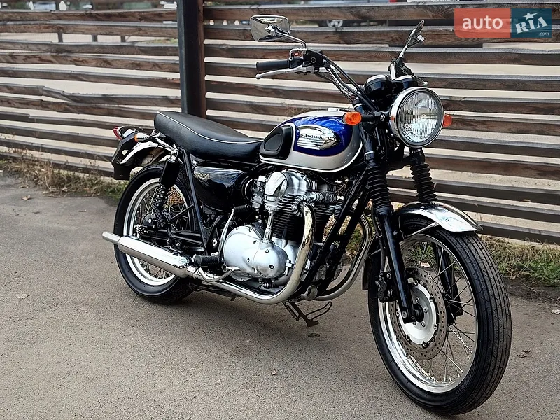 Kawasaki W 650 2020