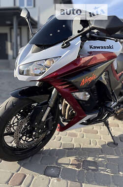 Спортбайк Kawasaki Z 1000 2011 в Киеве