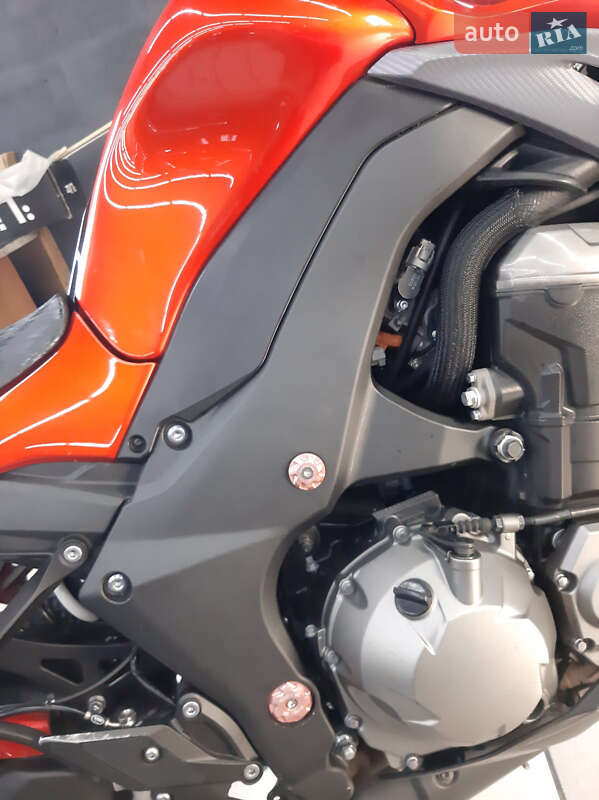 Мотоцикл Без обтекателей (Naked bike) Kawasaki Z 1000 2013 в Киеве