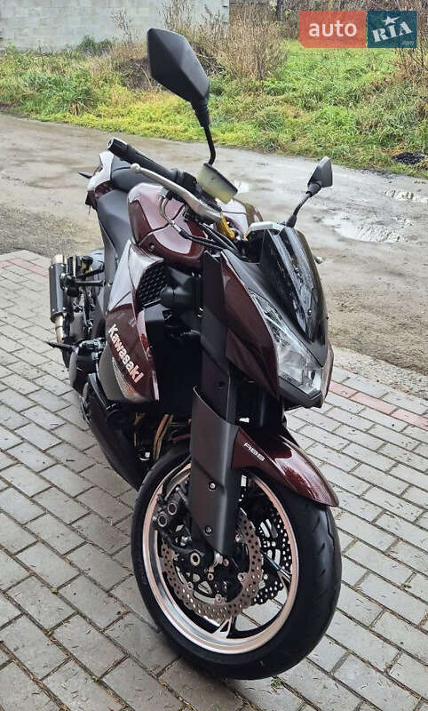 Мотоцикл Супермото (Motard) Kawasaki Z 1000 2011 в Дубні