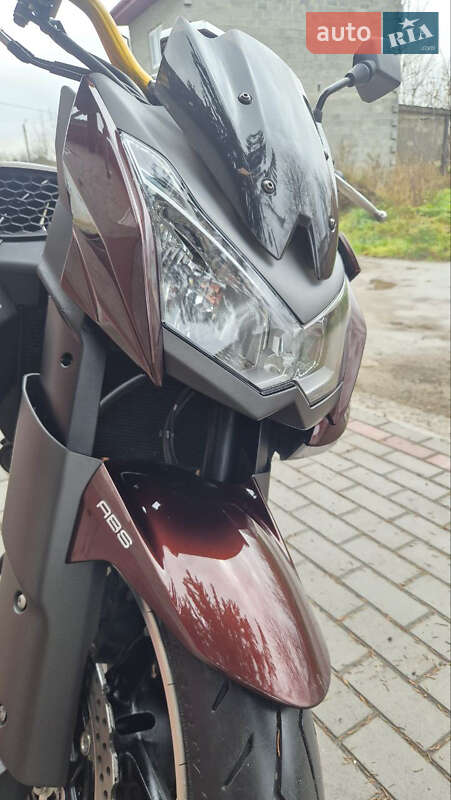 Мотоцикл Супермото (Motard) Kawasaki Z 1000 2011 в Дубні