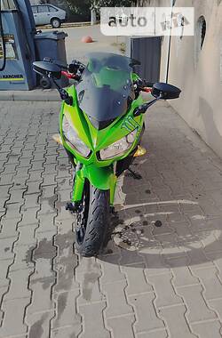 Мотоцикл Спорт-туризм Kawasaki Z 1000SX 2013 в Тарутине
