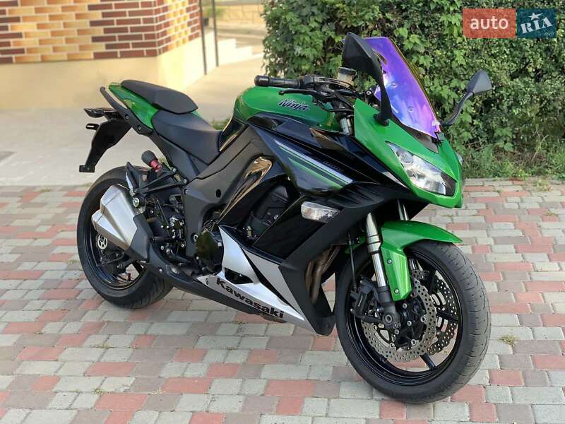 Мотоцикл Спорт-туризм Kawasaki Z 1000SX 2014 в Смеле