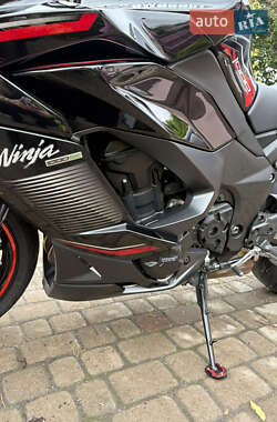 Мотоцикл Спорт-туризм Kawasaki Z 1000SX 2024 в 