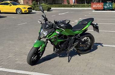 Мотоцикл Без обтекателей (Naked bike) Kawasaki Z 250SL 2016 в Киеве