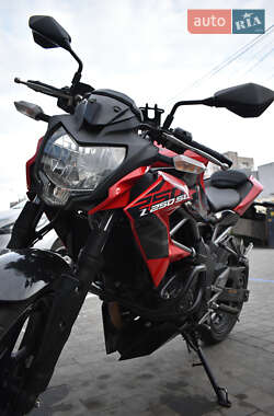 Мотоцикл Классик Kawasaki Z 250SL 2017 в 