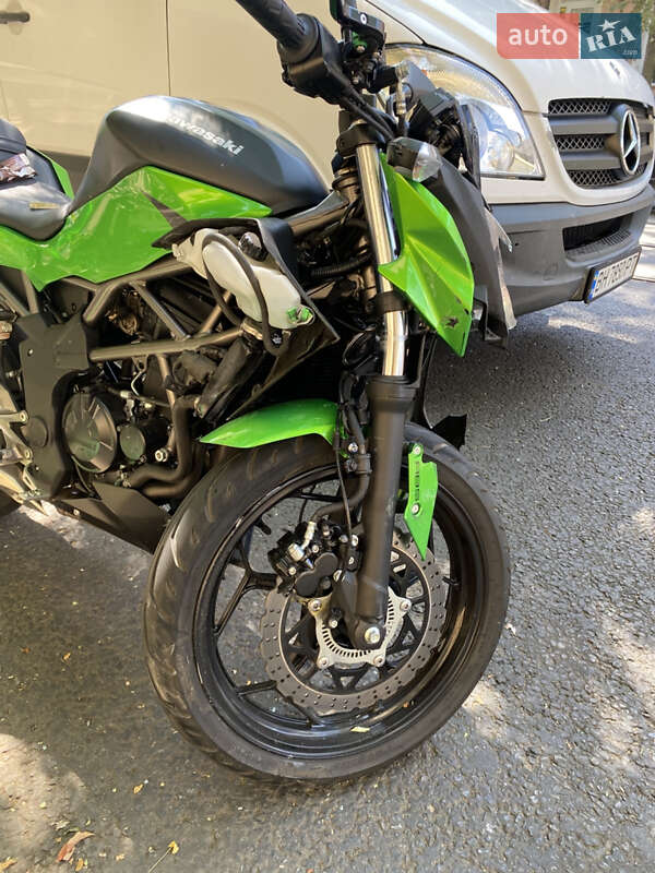 Мотоцикл Без обтекателей (Naked bike) Kawasaki Z 250SL 2016 в Одессе
