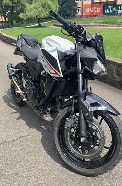 Спортбайк Kawasaki Z 400 2022 в Радомышле