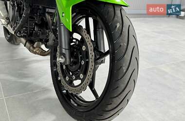 Мотоцикл Без обтекателей (Naked bike) Kawasaki Z 400 2019 в 