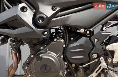 Мотоцикл Без обтікачів (Naked bike) Kawasaki Z 400 2021 в 