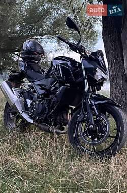 Мотоцикл Без обтекателей (Naked bike) Kawasaki Z 400 2021 в 